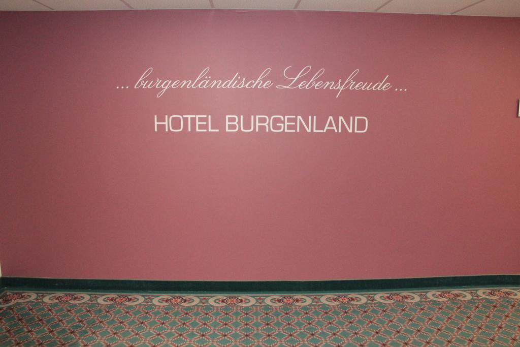 Hotel Burgenland Айзенштадт Экстерьер фото